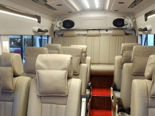 10 seater tempo Traveler Chandigarh